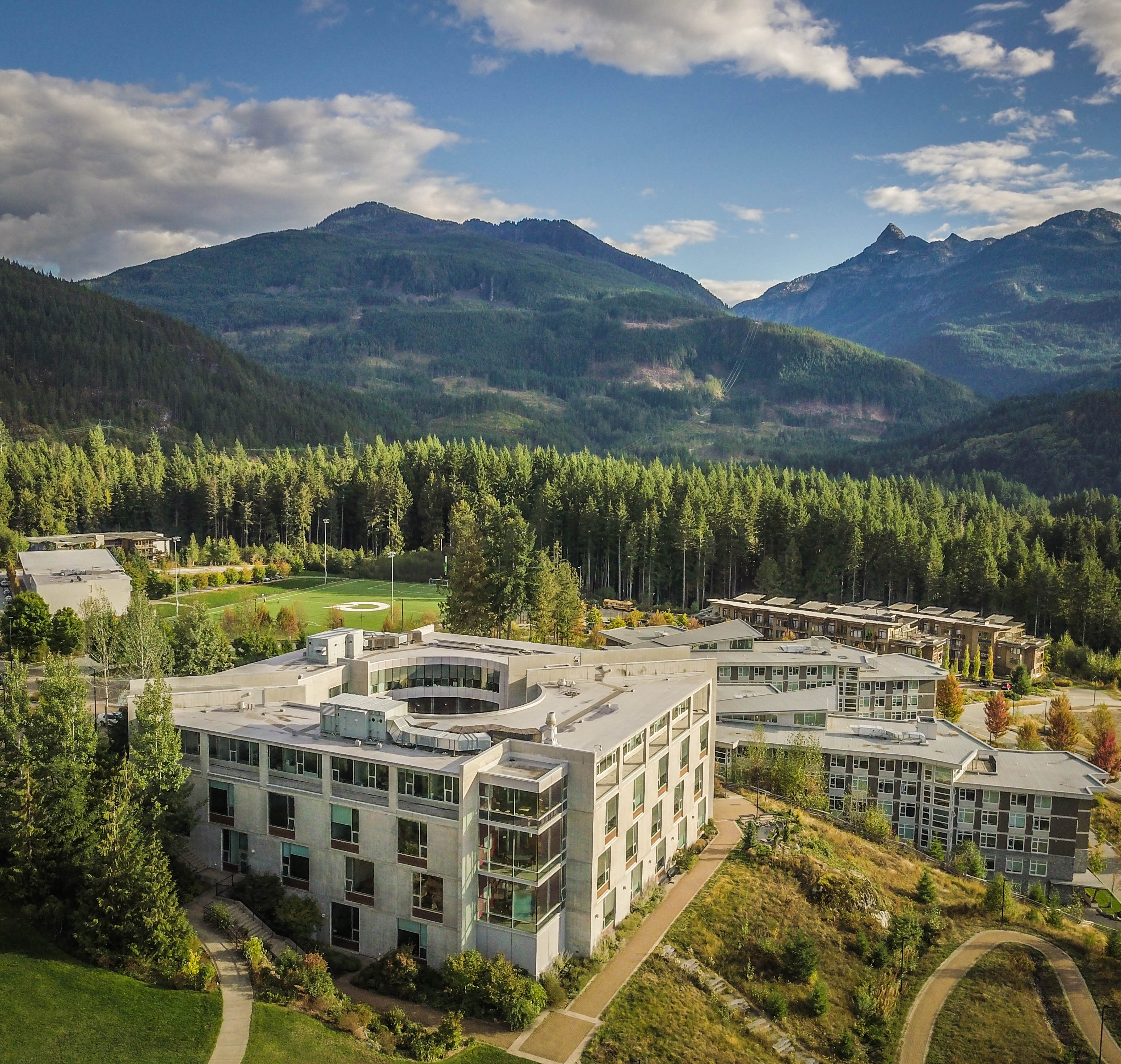 quest ranked 10 most beautiful university in canada quest quest university canada